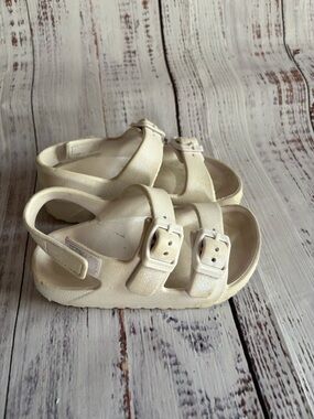 Kids Cream Buckle Sandals - Comfortable Adjustable Straps